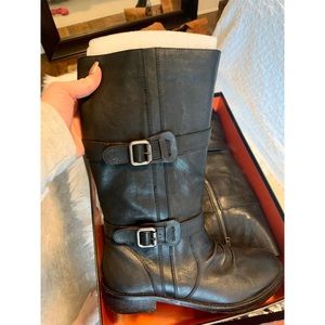 BCBG CALF LEATHER MOTO BOOTS! Worn once!